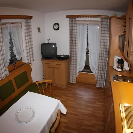 Gaestehaus Gmundtal Daire *