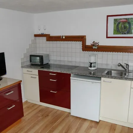 Gaestehaus Gmundtal 比绍夫斯维森
